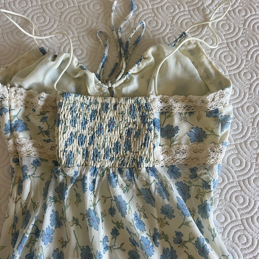 Summer Style - Picture 3 of 4